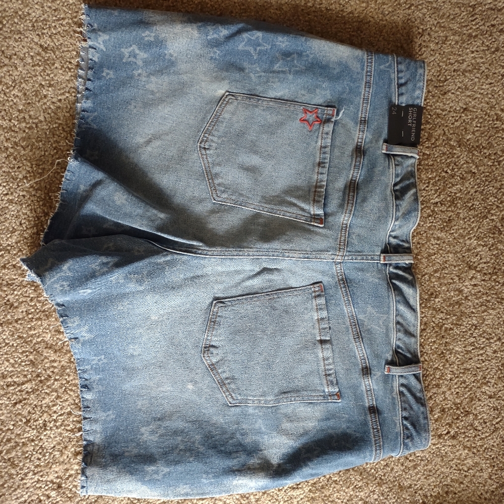 Lane Bryant Girlfriend Shorts denim with stars Size 24 NWT - Picture 5 of 5
